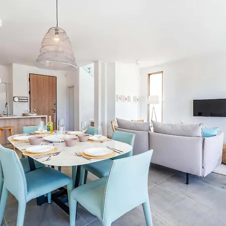 Azure Leda Вилла *