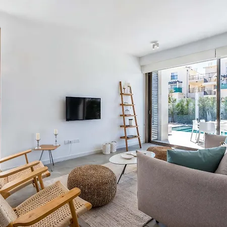 Вилла Azure Leda *