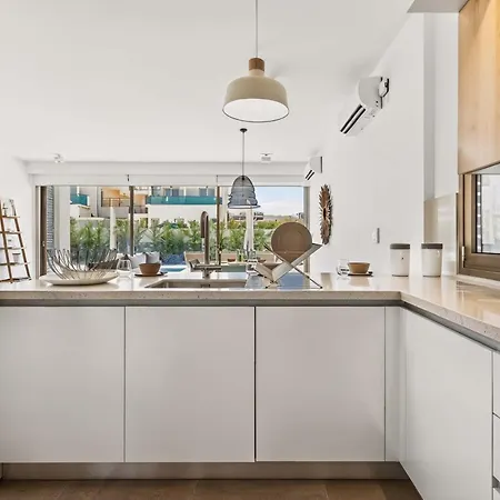 Azure Leda Βίλα Πρωταράς